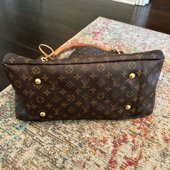 Louis Vuitton Artsy MM handbag - Picture 5 of 9
